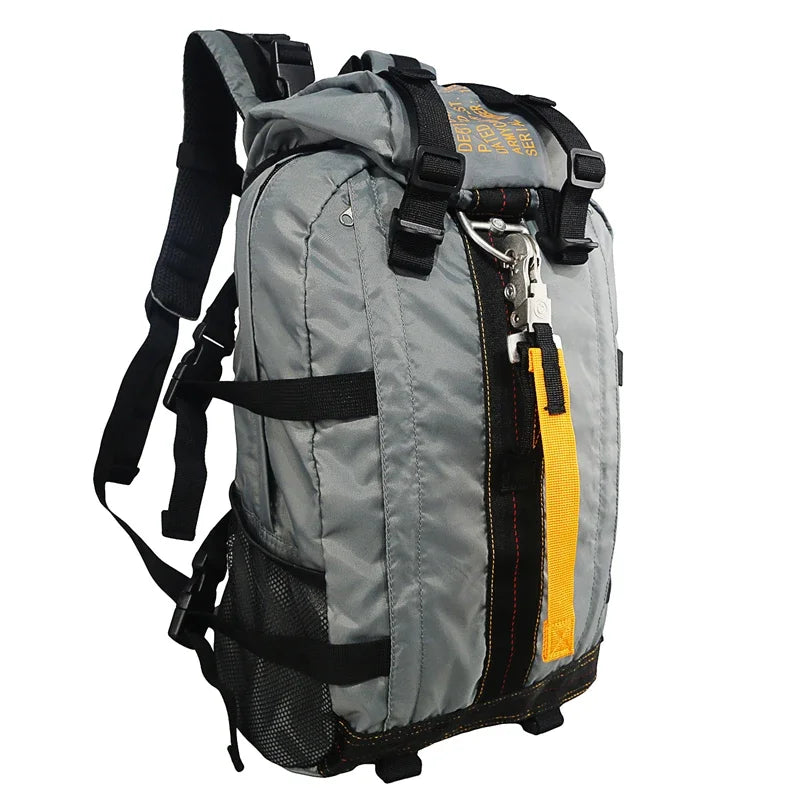 LQARMY 20L Lightweight Hiking Backpack