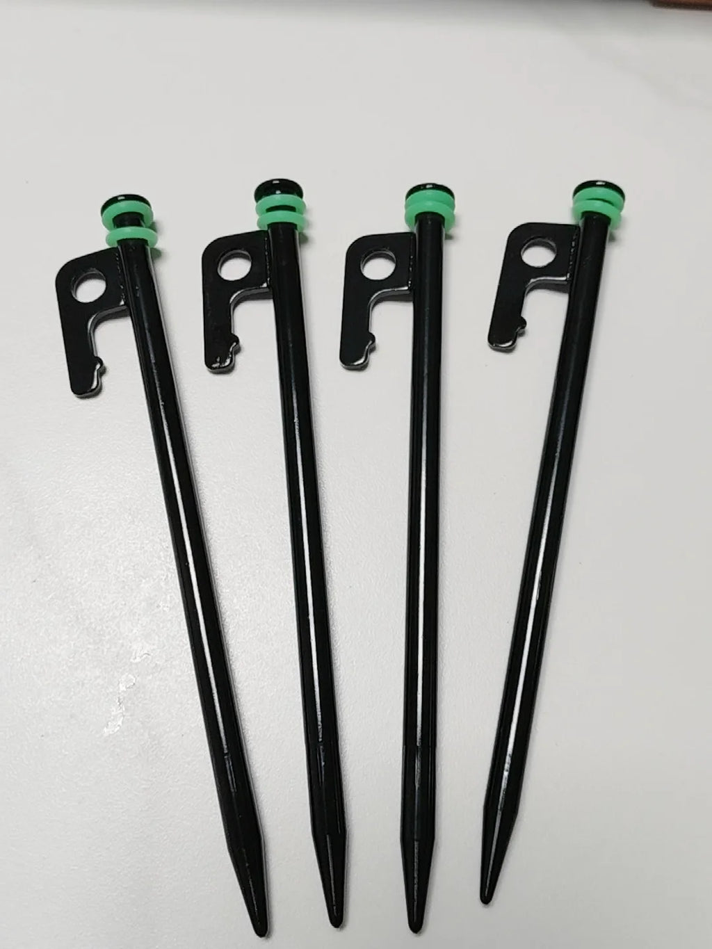Tent Stakes Heavy Duty & Hammer Set  Steel Tent Pegs+Storage Bag +Fluorescent Rubber Circle for Camping Grassland,Canopies