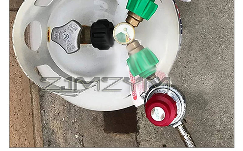 Propane Splitter, Propane Tank Y Splitter Adapter With Gauge, 2 Way Gas Adapter Tee Connector For Propane Tank Cylinder