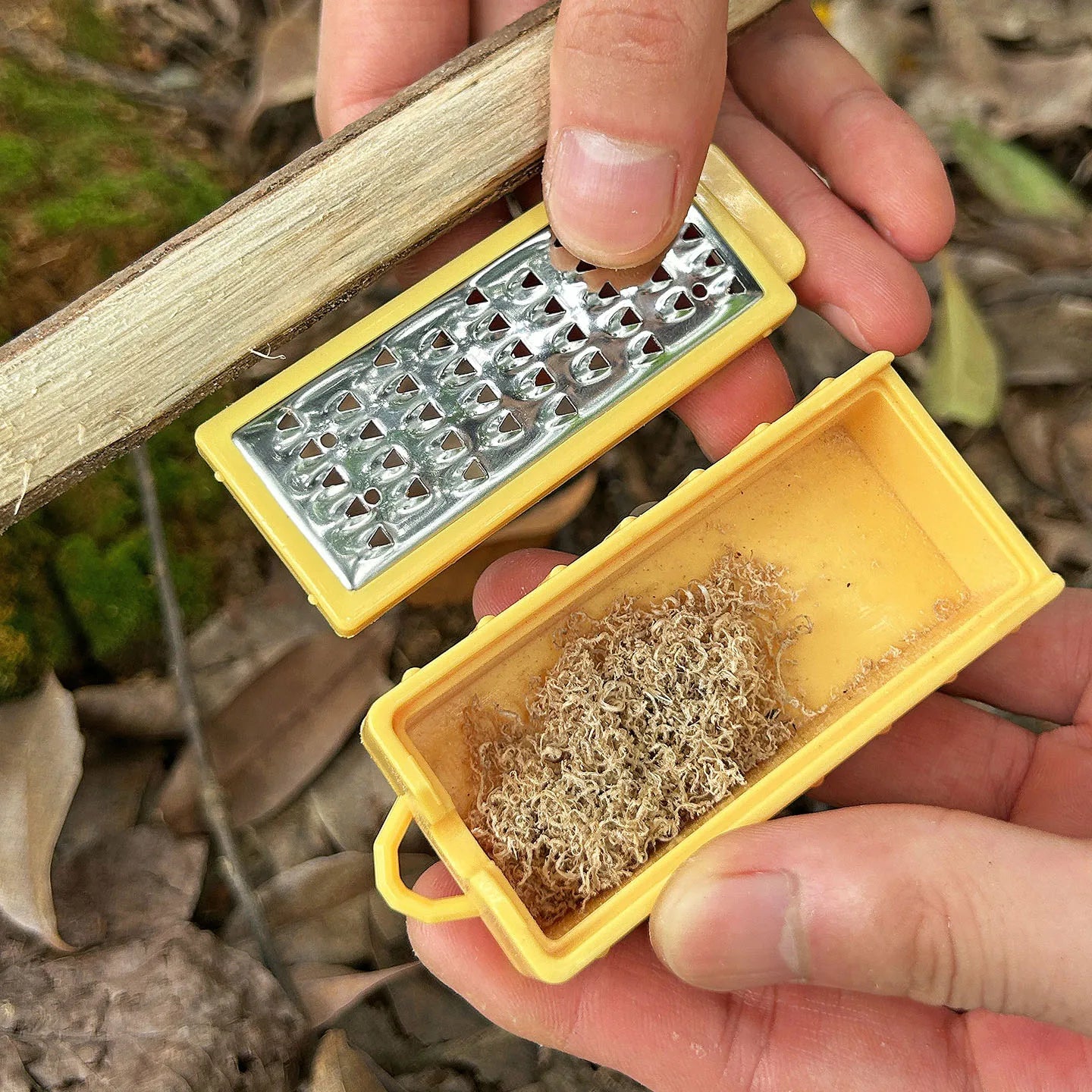 NEW Outdoor Camping Flint Set Fire Equipment Wilderness Survival EDC Tool